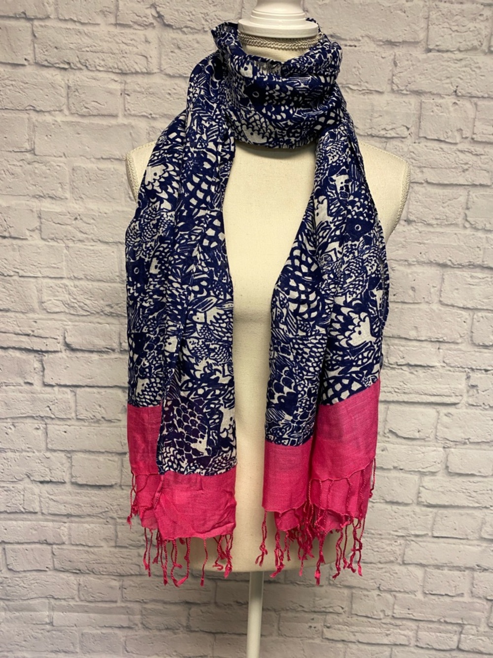 Lilly Pulitzer for Target Upstream Navy Blue & Hot Pink Printed Fringe Scarf